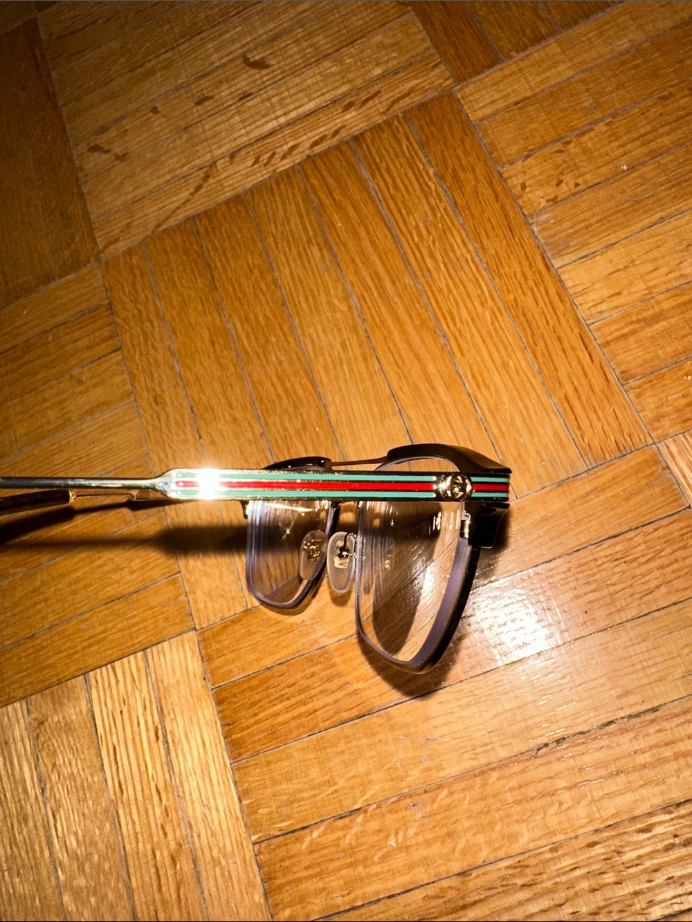 Gucci Gold and Black Women's Eyeglasses - Classic Metal Frame - Picture 5 of 8